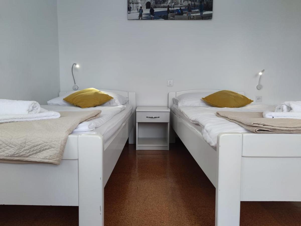 Art Of Zadar- Rooms And Apartment Bagian luar foto